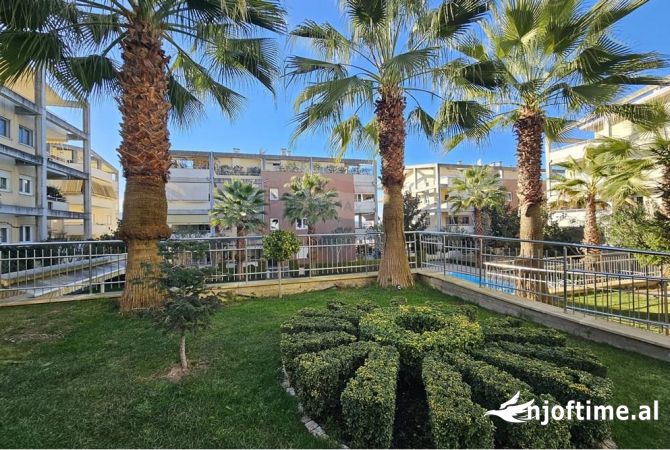 Shtepi me qera Apartament ne Tirane, 2+1, Mobilimi E mobiluar, Pagesa 1,200  Euro.