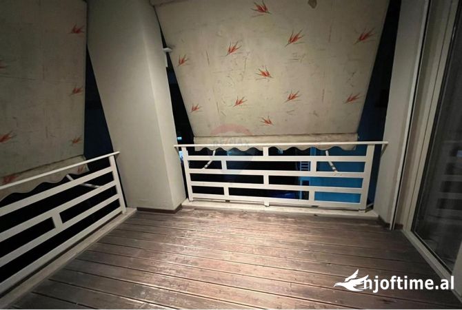 Shtepi me qera Apartament ne Tirane, 2+1, Mobilimi E mobiluar, Pagesa 650  Euro.