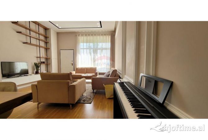 Shtepi me qera 2+1 ne Tirane - 900 Euro