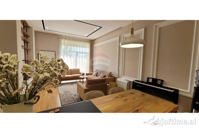 Shtepi me qera 2+1 ne Tirane - 900 Euro