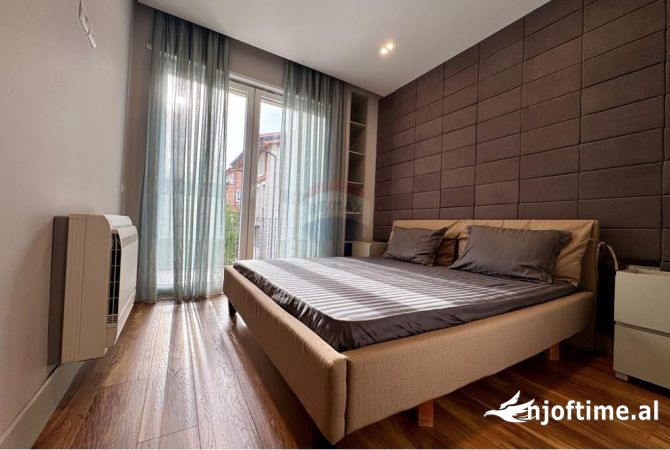 Shtepi me qera Apartament ne Tirane, 2+1, Mobilimi E mobiluar, Pagesa 1,000  Euro.