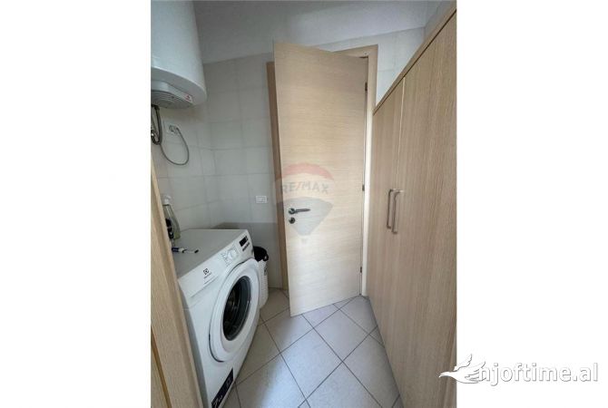 Shtepi me qera Apartament ne Tirane, 1+1, Mobilimi E mobiluar, Pagesa 550  Euro.