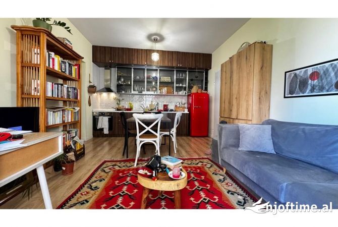 Shtepi me qera Apartament ne Tirane, 1+1, Mobilimi E mobiluar, Pagesa 45,000  Leke.