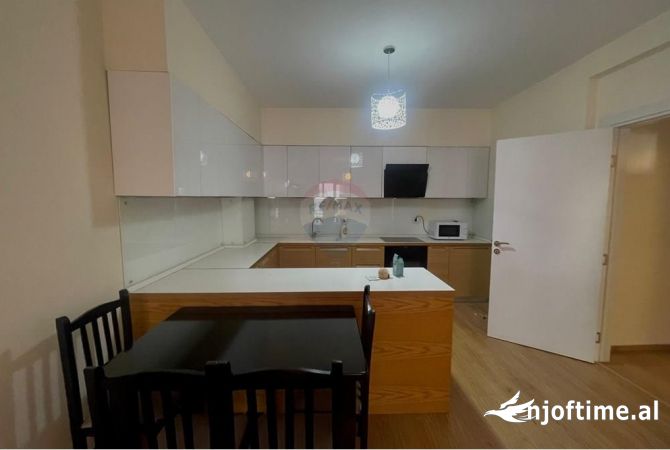 Shtepi me qera 2+1 ne Tirane - 550 Euro