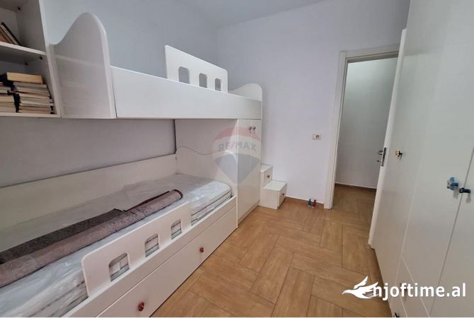 Shtepi me qera Apartament ne Tirane, 2+1, Mobilimi E mobiluar, Pagesa 600  Euro.