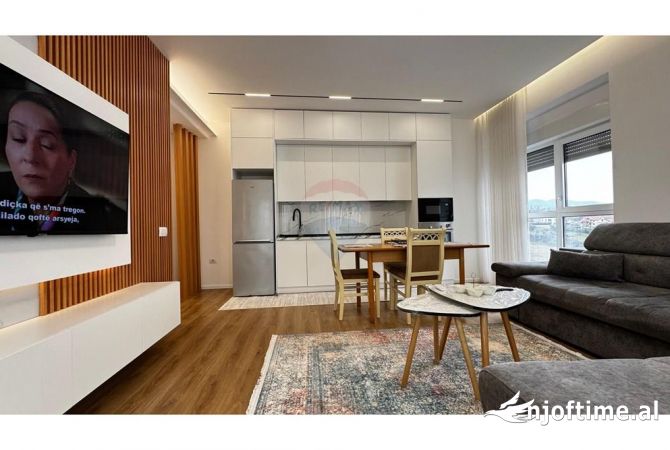 Shtepi me qera 2+1 ne Tirane - 600 Euro