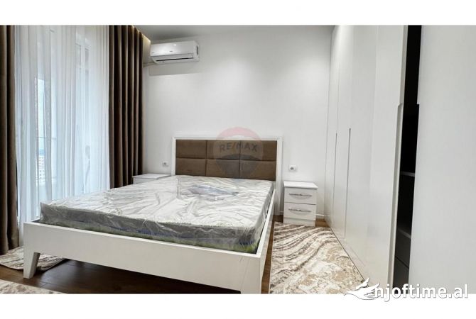 Shtepi me qera Apartament ne Tirane, 2+1, Mobilimi E mobiluar, Pagesa 600  Euro.