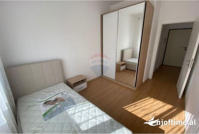 Shtepi me qera Apartament ne Tirane, 2+1, Mobilimi E mobiluar, Pagesa 600  Euro.