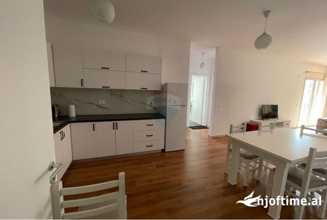 Shtepi me qera 2+1 ne Tirane - 600 Euro