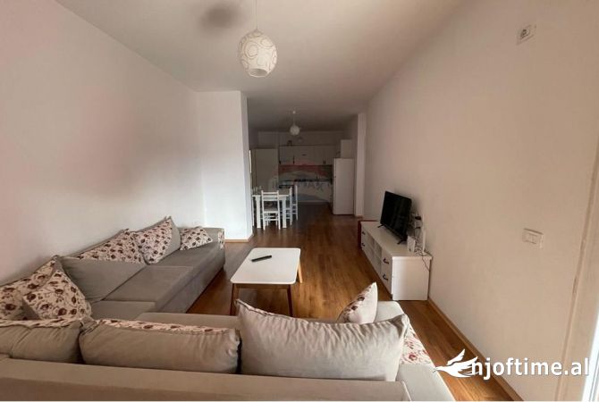 Shtepi me qera 2+1 ne Tirane - 600 Euro