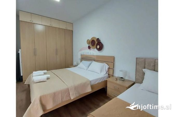 Shtepi me qera Apartament ne Tirane, 1+1, Mobilimi E mobiluar, Pagesa 650  Euro.