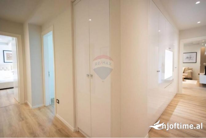 Shtepi me qera Apartament ne Tirane, 2+1, Mobilimi E mobiluar, Pagesa 1,500  Euro.