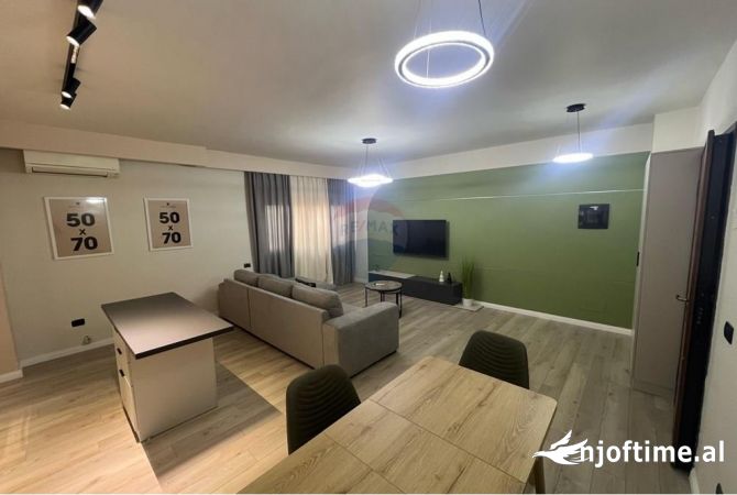 Shtepi me qera 1+1 ne Tirane - 70,000 Leke