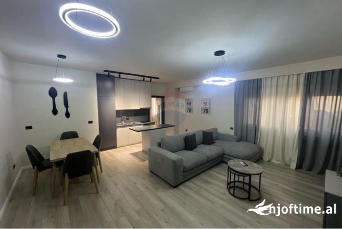 Shtepi me qera 1+1 ne Tirane - 70,000 Leke