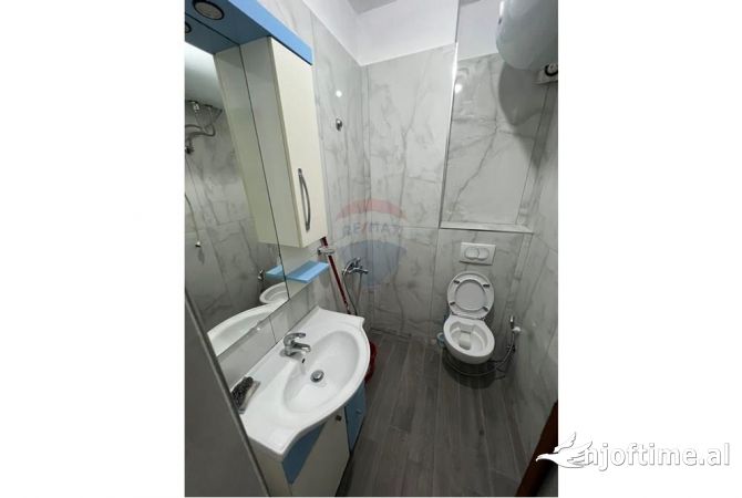 Shtepi me qera Garsoniere ne Tirane - 500 Euro