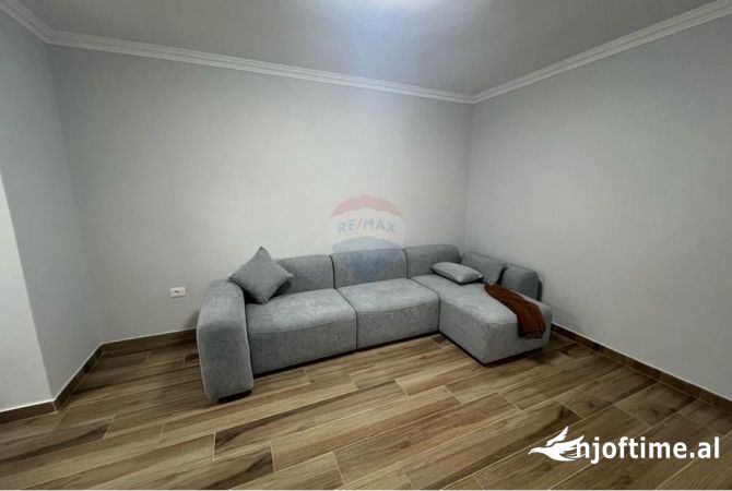 Shtepi me qera 1+1 ne Tirane - 500 Euro