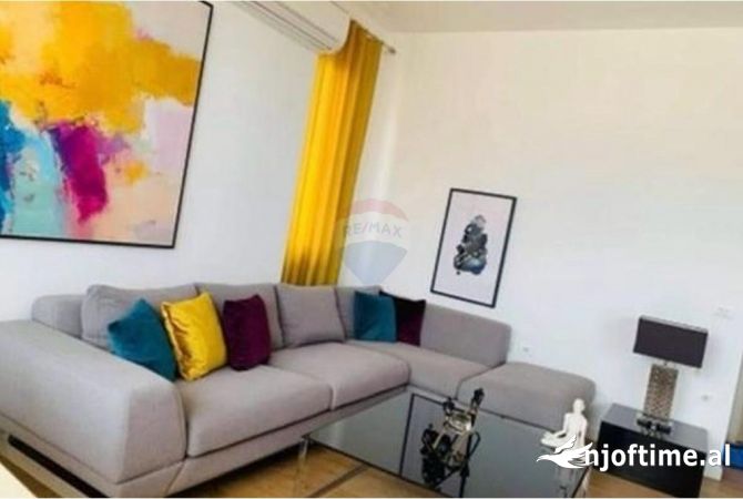 Shtepi me qera Apartament ne Tirane, 2+1, Mobilimi E mobiluar, Pagesa 950  Euro.