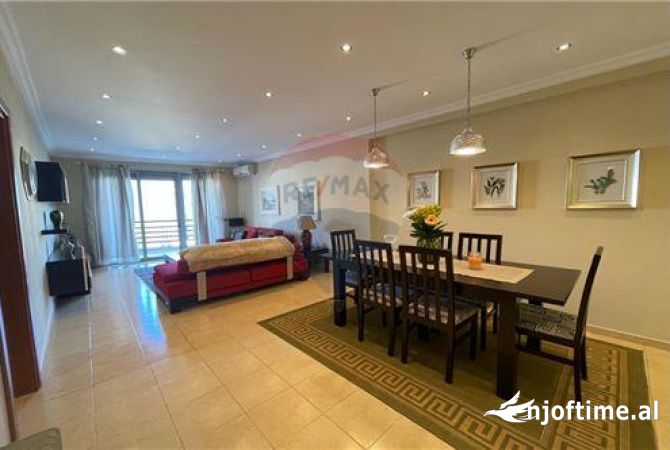Shtepi me qera 2+1 ne Tirane - 800 Euro