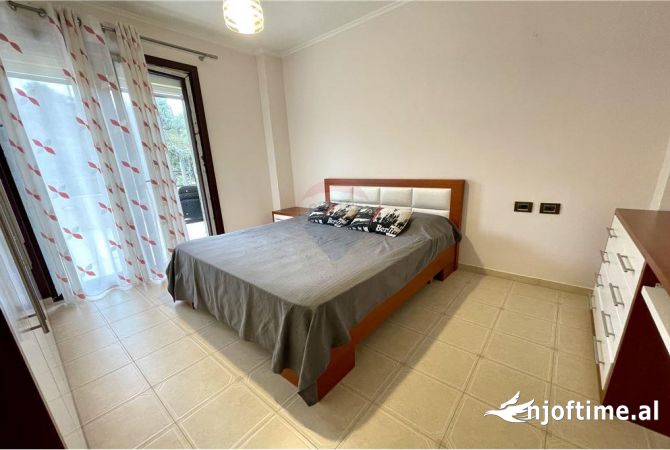 Shtepi me qera Apartament ne Tirane, 1+1, Mobilimi E mobiluar, Pagesa 50,000  Leke.