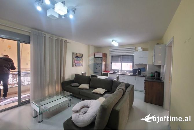 Shtepi me qera 1+1 ne Tirane - 500 Euro