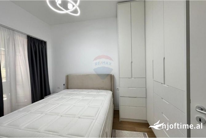 Shtepi me qera Apartament ne Tirane, 1+1, Mobilimi E mobiluar, Pagesa 450  Euro.