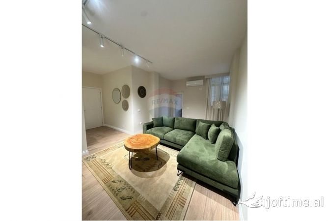 Shtepi me qera 1+1 ne Tirane - 1,000 Euro