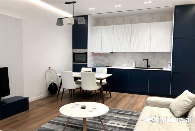 Shtepi me qera 1+1 ne Tirane - 900 Euro