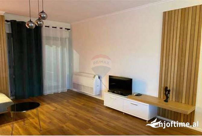 House for Rent 1+1 in Tirana - 800 Euro