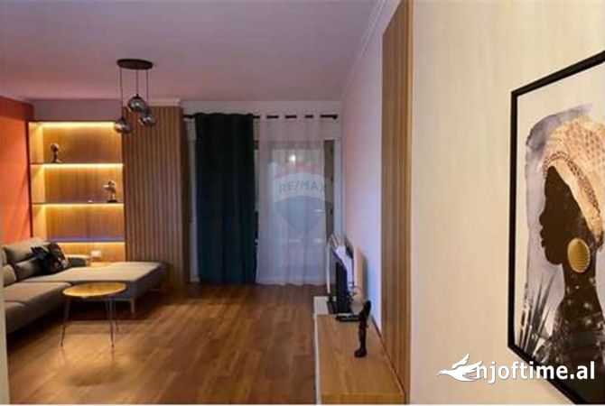 Shtepi me qera Apartament ne Tirane, 1+1, Mobilimi E mobiluar, Pagesa 800  Euro.