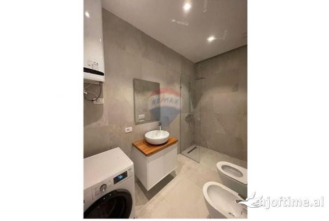 Shtepi me qera Apartament ne Tirane, 1+1, Mobilimi E mobiluar, Pagesa 850  Euro.