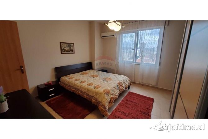 Shtepi me qera Apartament ne Tirane, 1+1, Mobilimi E mobiluar, Pagesa 650  Euro.