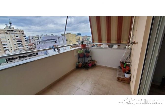 Shtepi me qera Apartament ne Tirane, 1+1, Mobilimi E mobiluar, Pagesa 650  Euro.