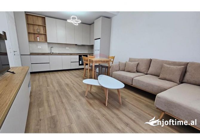 Shtepi me qera 1+1 ne Tirane - 1,000 Euro