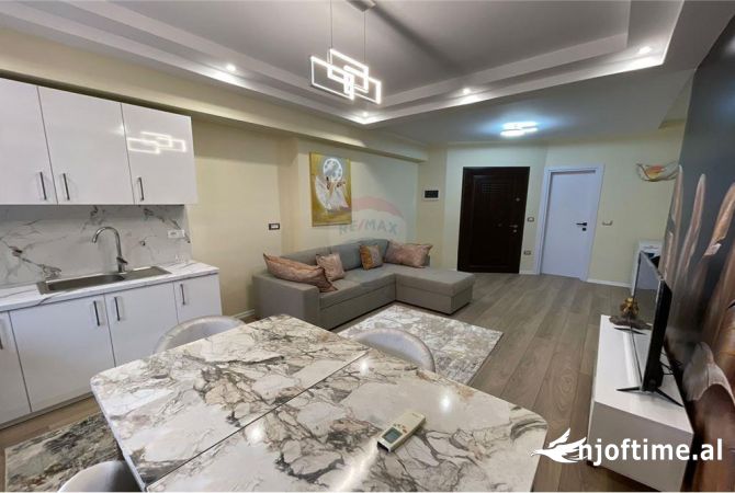 Shtepi me qera Apartament ne Tirane, 2+1, Mobilimi E mobiluar, Pagesa 850  Euro.