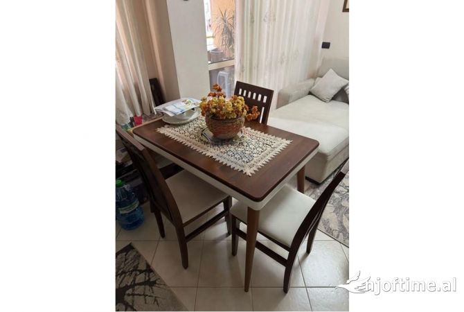 Shtepi me qera 1+1 ne Tirane - 450 Euro