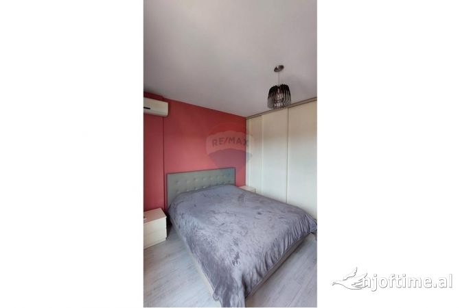 Shtepi me qera Apartament ne Tirane, 2+1, Mobilimi E mobiluar, Pagesa 650  Euro.