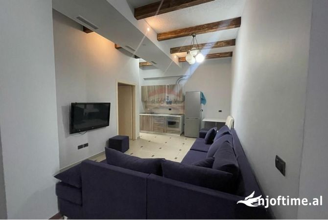 Shtepi me qera 1+1 ne Tirane - 40,000 Leke