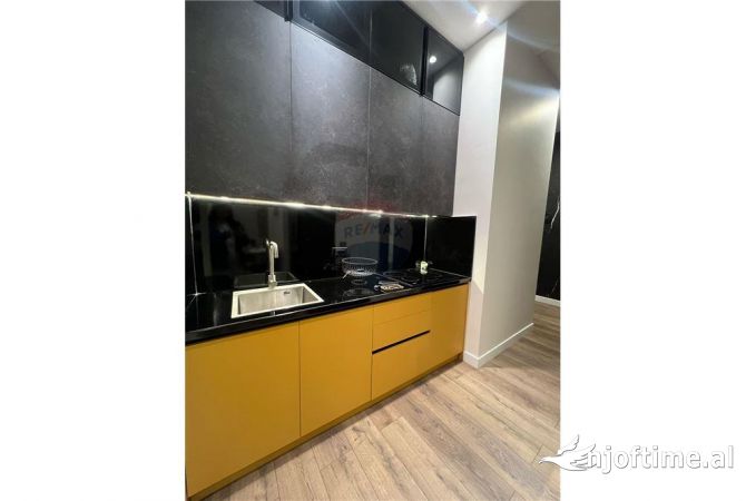 Shtepi me qera Apartament ne Tirane, 1+1, Mobilimi E mobiluar, Pagesa 600  Euro.