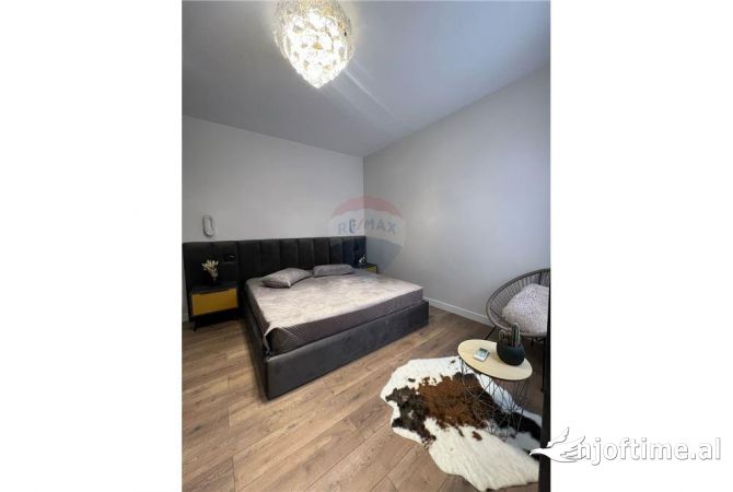 Shtepi me qera Apartament ne Tirane, 1+1, Mobilimi E mobiluar, Pagesa 600  Euro.