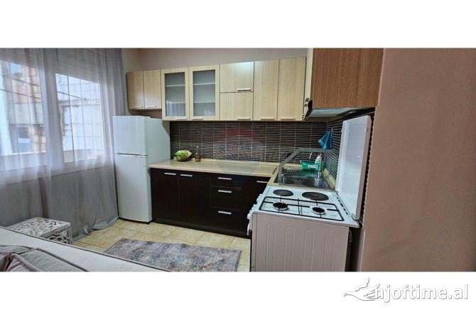 Shtepi me qera 1+1 ne Tirane - 600 Euro