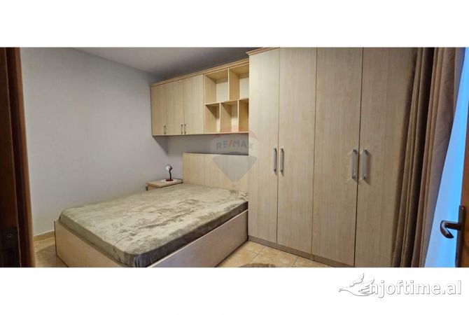 Shtepi me qera Apartament ne Tirane, 1+1, Mobilimi E mobiluar, Pagesa 600  Euro.