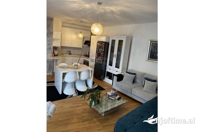Shtepi me qera 2+1 ne Tirane - 600 Euro