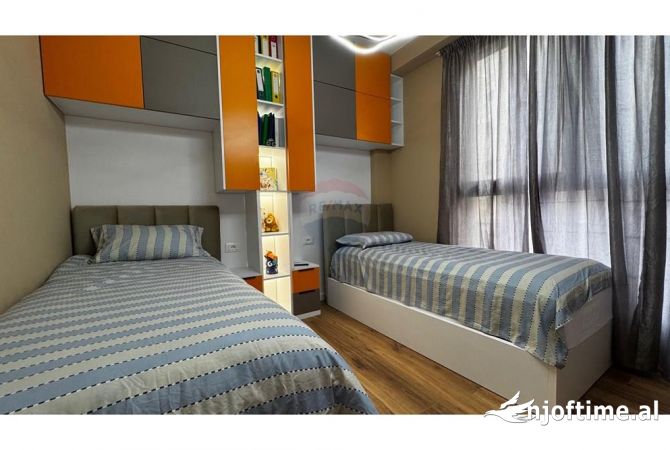 Shtepi me qera Apartament ne Tirane, 2+1, Mobilimi E mobiluar, Pagesa 750  Euro.
