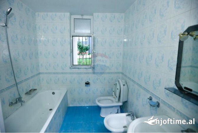 Shtepi me qera 1+1 ne Tirane - 450 Euro