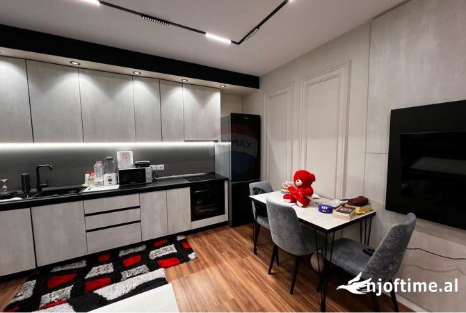 Shtepi me qera 1+1 ne Tirane - 700 Euro