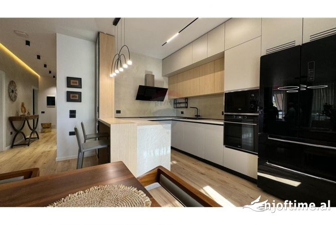 Apartment for rent in Tirana 2+1, Furnished