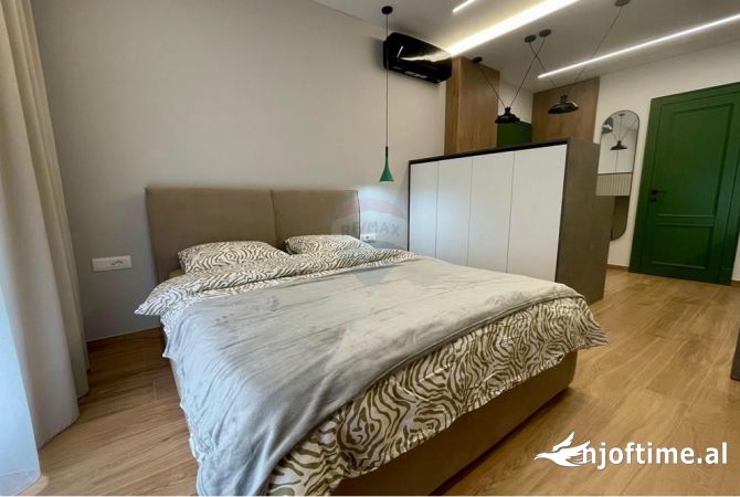 Shtepi me qera Apartament ne Tirane, Garsoniere, Mobilimi E mobiluar, Pagesa 380  Euro.