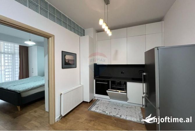 Shtepi me qera Apartament ne Tirane, 1+1, Mobilimi E mobiluar, Pagesa 800  Euro.