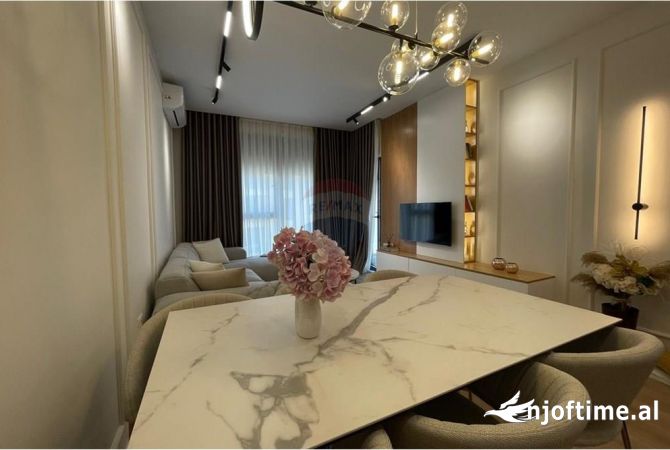 Shtepi me qera 1+1 ne Tirane - 700 Euro