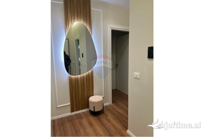 Shtepi me qera Apartament ne Tirane, 1+1, Mobilimi E mobiluar, Pagesa 700  Euro.